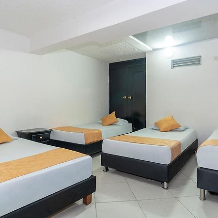 Hotel Barcelona Estadio メデジン エクステリア 写真