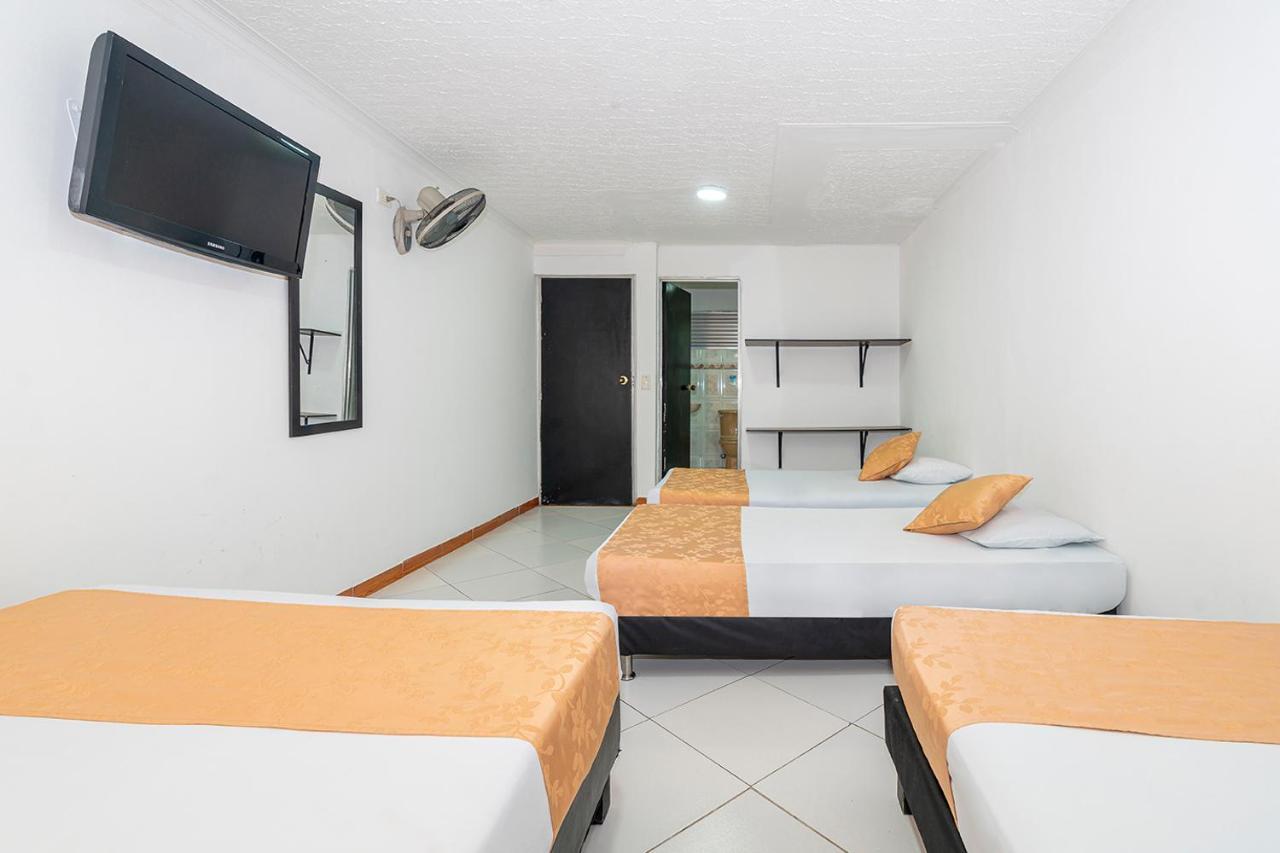 Hotel Barcelona Estadio メデジン エクステリア 写真