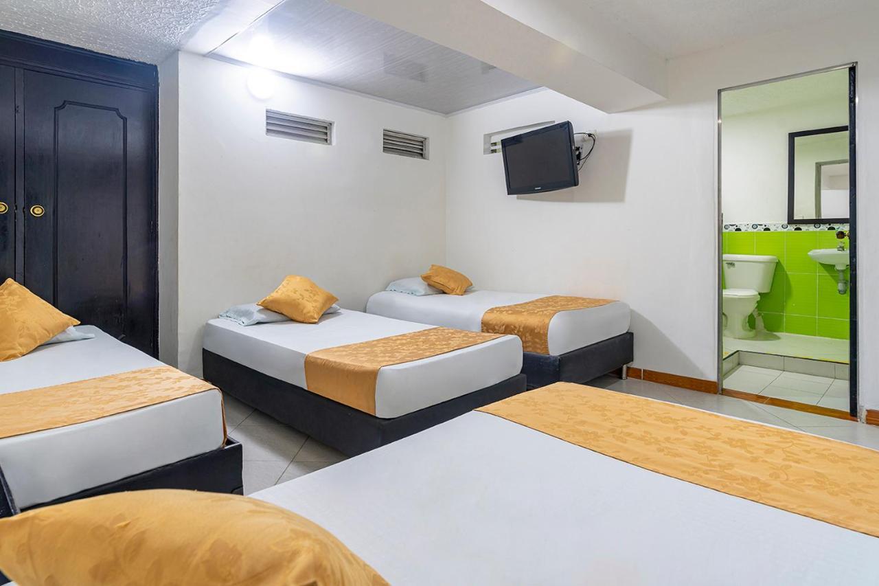 Hotel Barcelona Estadio メデジン エクステリア 写真